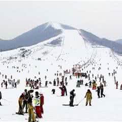 莲青山滑雪场