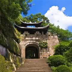 钓鱼城