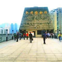凯旋路电梯