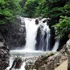 黄山九龙瀑