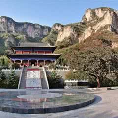 彩虹部落土族园