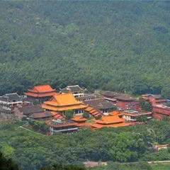 灵石山国家森林公园