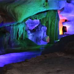龙泉洞
