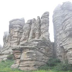 阿斯哈图冰石林