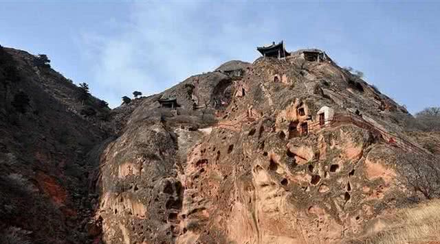 须弥山石窟旅游区