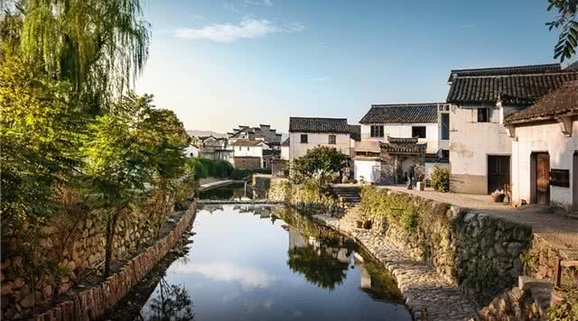 龙门古镇