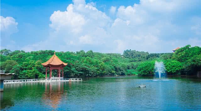 莲花山旅游区