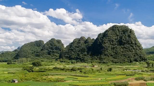 英西峰林